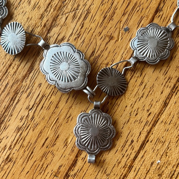 Navajo Silver Concho belt/necklace- Roger Skeet(?) - Picture 8 of 14